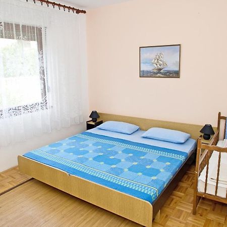 Apartments With A Parking Space Dramalj, Crikvenica - 5576 Bagian luar foto