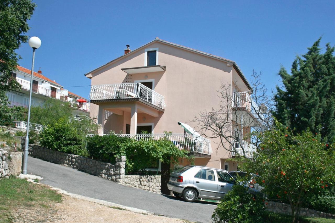 Apartments With A Parking Space Dramalj, Crikvenica - 5576 Bagian luar foto